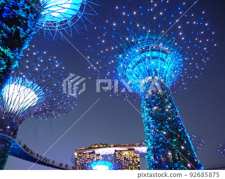 Singapore Super Tree Light Up Singapore Super Tree Light Up 92685875