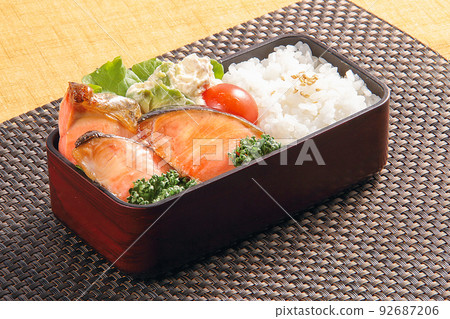 Japanese bento image 92687206