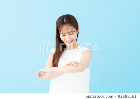 年輕女性的美麗 年輕女性的美麗 92688161