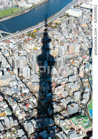 Sumida Ward, Tokyo Shadow of Tokyo Skytree (silhouette sundial image) and surrounding streets Sumida Ward, Tokyo Shadow of Tokyo Skytree (silhouette sundial image) and surrounding streets 92689902