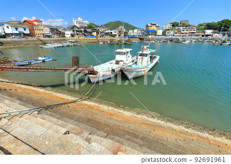 [Hiroshima Prefecture] Tomonoura Port in fine weather 92691961