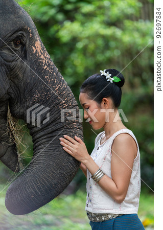 Portrait of Thai Woman In Traditional Costume 92697884