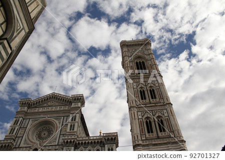 Italy Florence Santa Maria del Fiore Cathedral and Giotto's Campanile 92701327