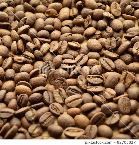 Carefully selected and roasted fresh coffee beans 92703027