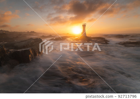 Minamiboso City, Chiba Prefecture Awa Shirahama Port Lighthouse at sunrise 92713796