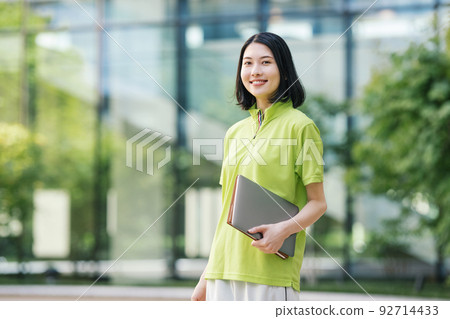 照顧者女性肖像 照顧者女性肖像 92714433