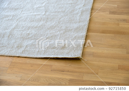 Flooring/Carpet layer