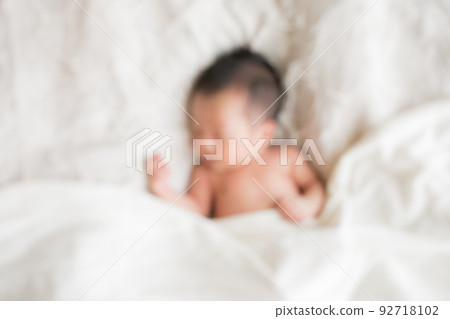 赤燦睡覺 92718102