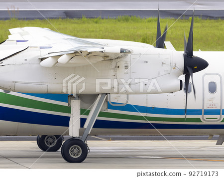 螺旋槳飛機機身側、螺旋槳、機翼 螺旋槳飛機機身側、螺旋槳、機翼 92719173