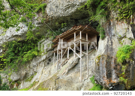 Mt. Mitoku Sanbutsuji Okuin Input Hall (National Treasure) [Santoku, Misasa Town, Tottori Prefecture] 92720143