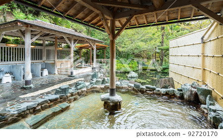 Open-air bath, hot spring 92720170