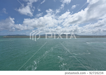 西表島大原港的防波堤 西表島大原港的防波堤 92720234