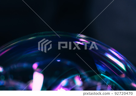 紫色肥皂泡 紫色肥皂泡 92720470