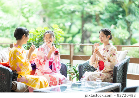 溫泉之旅、浴衣、少女之旅 92720488