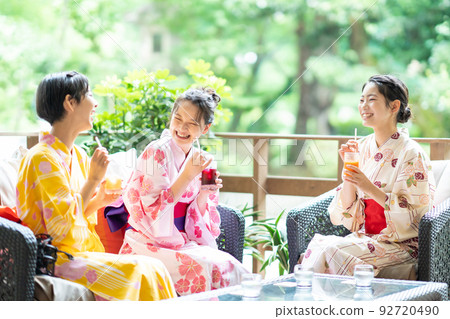 溫泉之旅、浴衣、少女之旅 92720490
