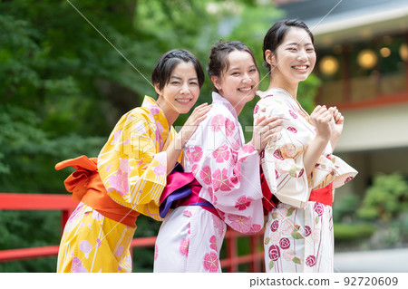 溫泉之旅、浴衣、少女之旅 溫泉之旅、浴衣、少女之旅 92720609