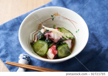 Octopus and cucumber vinegared 92721785