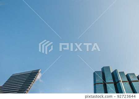 Modern office building 92723644