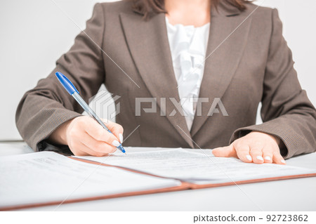Businesswoman, office worker signing Documents, contract, making a deal, Office concept 92723862
