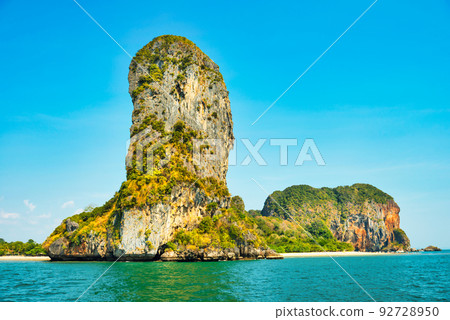 Sea landscape with green islands 92728950