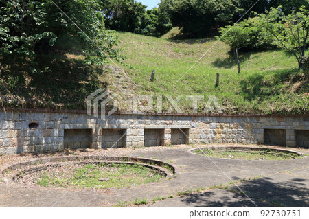 小島要塞砲台遺跡 92730751