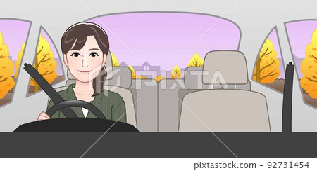 一個人在車裡的女人 92731454