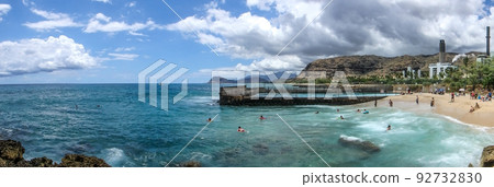 summer seascape from Electric Beach on the west coast of Oahu Island, Hawaii summer seascape from Electric Beach on the west coast of Oahu Island, Hawaii 92732830