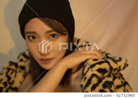 時尚女針織帽酷人像 92732960