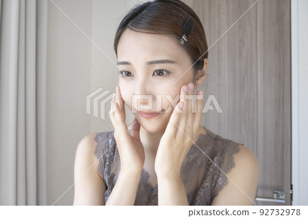 Skin care, beautiful skin, women, cleansing, makeup remover, face wash Skin care, beautiful skin, women, cleansing, makeup remover, face wash 92732978