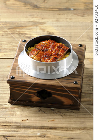 烤鰻魚釜飯 烤鰻魚釜飯 92733410