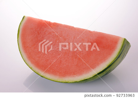 A watermelon 92733963