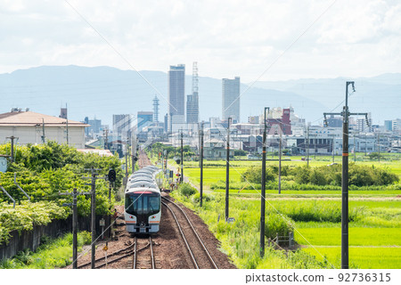 【高山本線】通過長森站的特快列車 【高山本線】通過長森站的特快列車 92736315