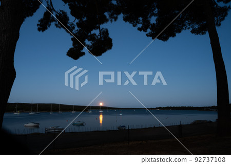 Moonrise over Losinj island and the Adriatic Sea, Croatia 92737108