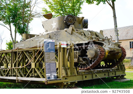 Sherman US military tank recovery vehicle M32B1 Sherman M32B1 TRV Sherman US military tank recovery vehicle M32B1 Sherman M32B1 TRV 92743508