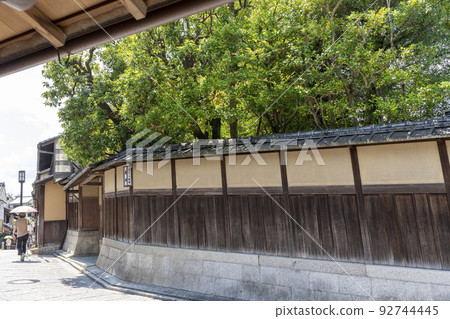 京都府京都市夏天的三寧坂(三寧坂) 京都府京都市夏天的三寧坂(三寧坂) 92744445