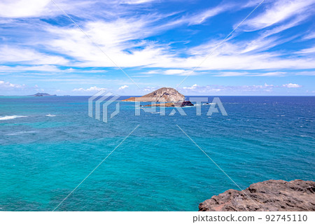 Makapuu Beach looking towards Waimanalo Bay on the Windward coast of Oahu, Hawaii. 92745110