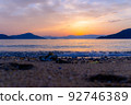 Watch the gentle waves of the Seto Inland Sea and the sunset 92746389