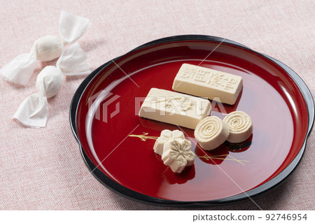 Wasanbon, a specialty of Tokushima Prefecture 92746954