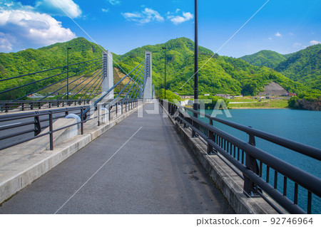 羊場大橋、羊場吾妻湖、羊場水壩、新綠的季節 羊場大橋、羊場吾妻湖、羊場水壩、新綠的季節 92746964