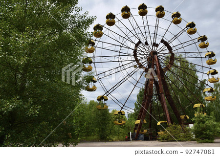 Ruined Pripyat amusement park near Chernobyl, Ukraine 92747081