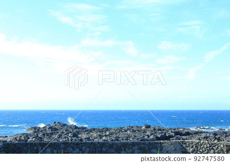 濟州島美麗的大海和天空 92747580