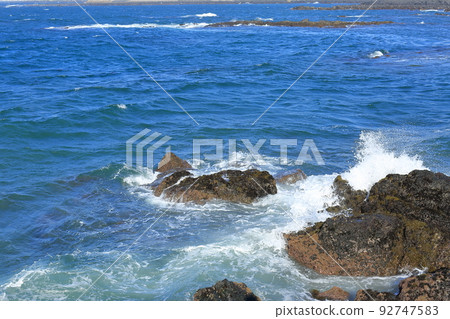 濟州島美麗的大海和天空 濟州島美麗的大海和天空 92747583