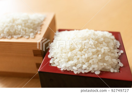 new rice in a bowl 92749727