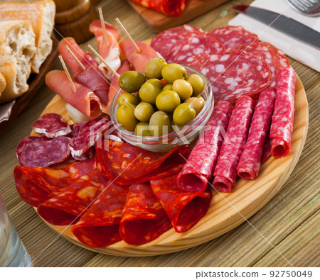 Spanish sausage sliced - chorizo, fuet, jamon, salami, 92750049