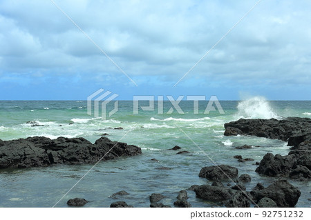 濟州島美麗海的奇妙海浪 濟州島美麗海的奇妙海浪 92751232