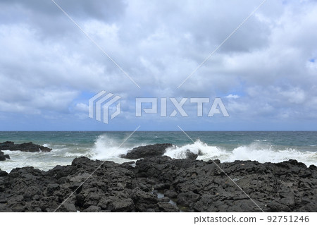 濟州島美麗海的奇妙海浪 濟州島美麗海的奇妙海浪 92751246