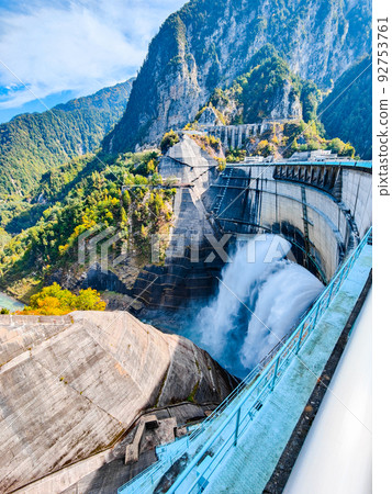 黑部水壩旅游水洩漏 92753761