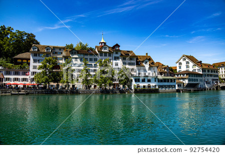 Beautiful city center of Zurich Switzerland with River Limmat 92754420