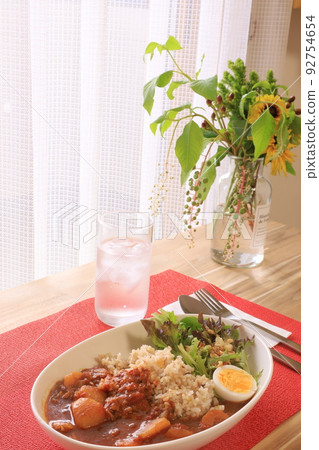 無水咖哩和糙米 92754654