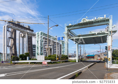 Shimonoseki Fishing Port Lock Gate 92755833
